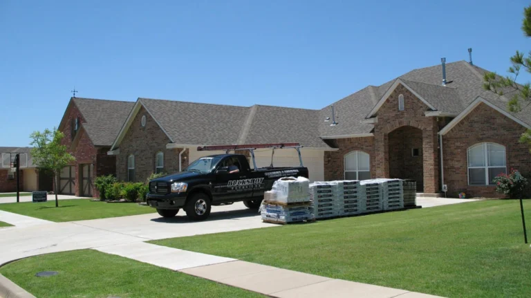 Milwaukee Roofing Contractor