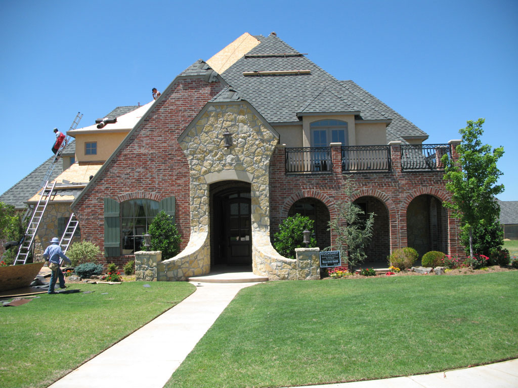 Emergency roof repair Wisconsin — 24/7 Buckshot General Contracting